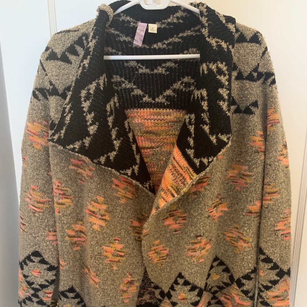Aztec print open front cardigan, size small